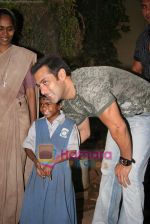 Salman Khan meets special kids at Veer Screening in Fun Republic, Mumbai on 22nd Jan 2010 (16).JPG
